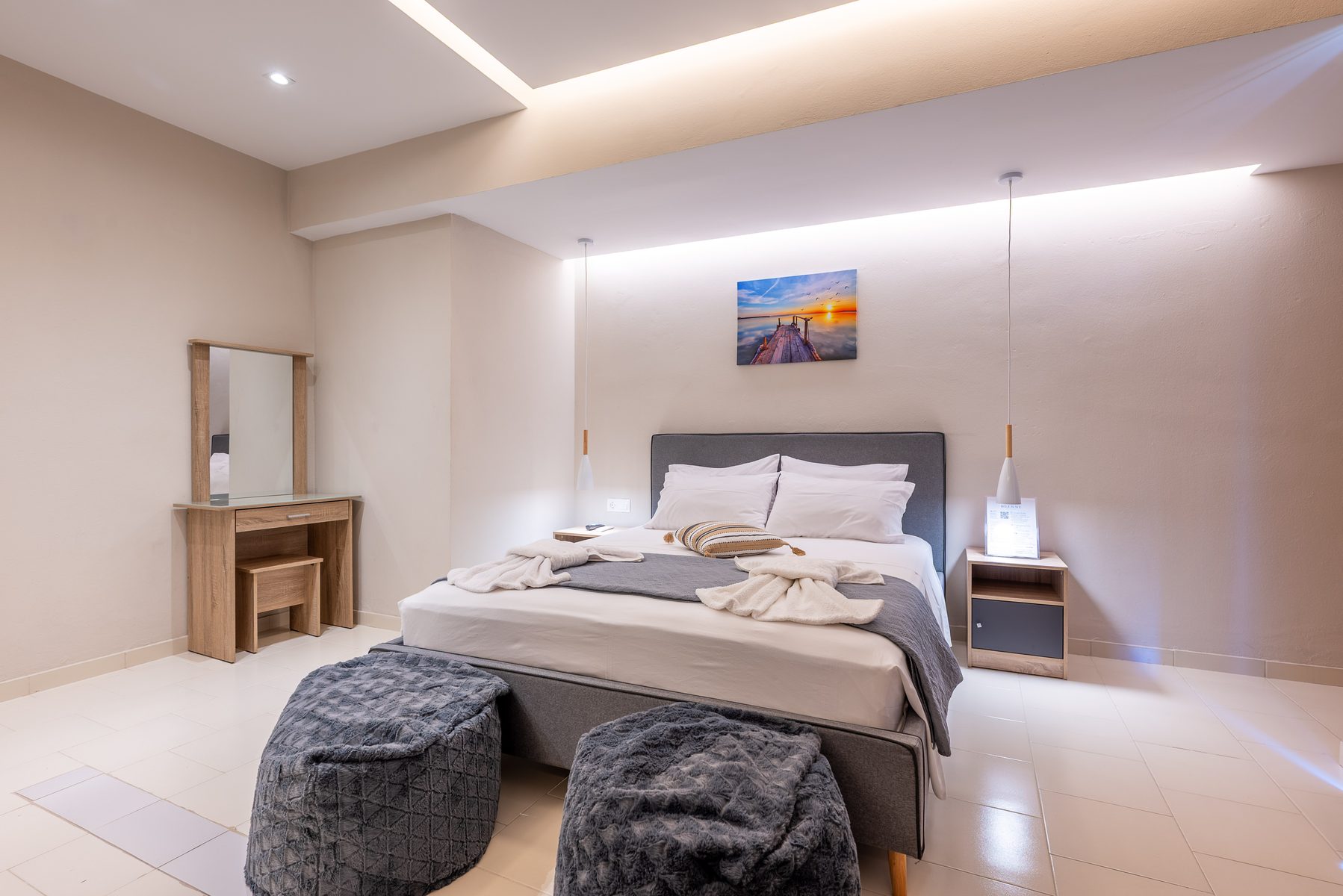 Suite bedroom