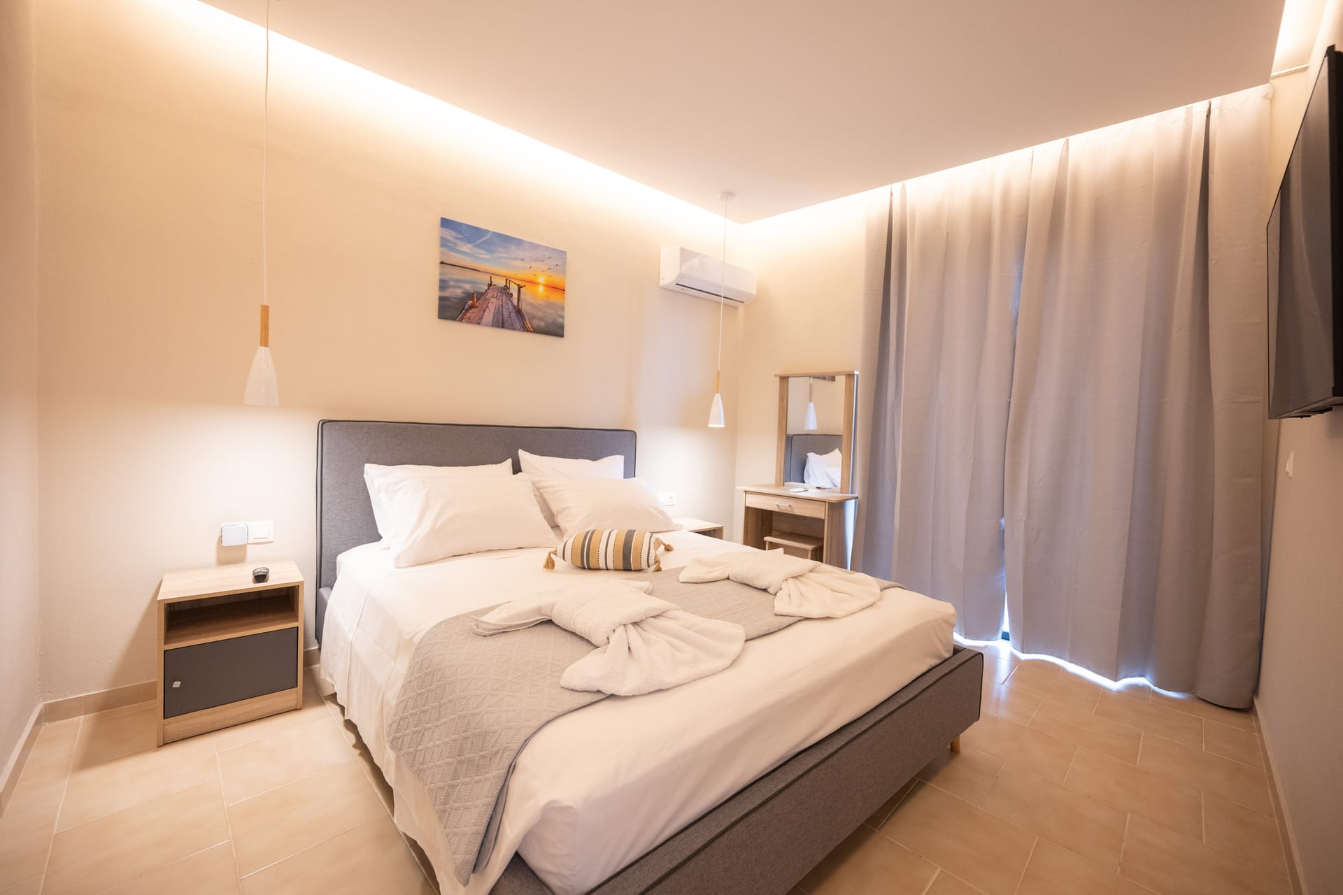 Suite | City View — photo 2