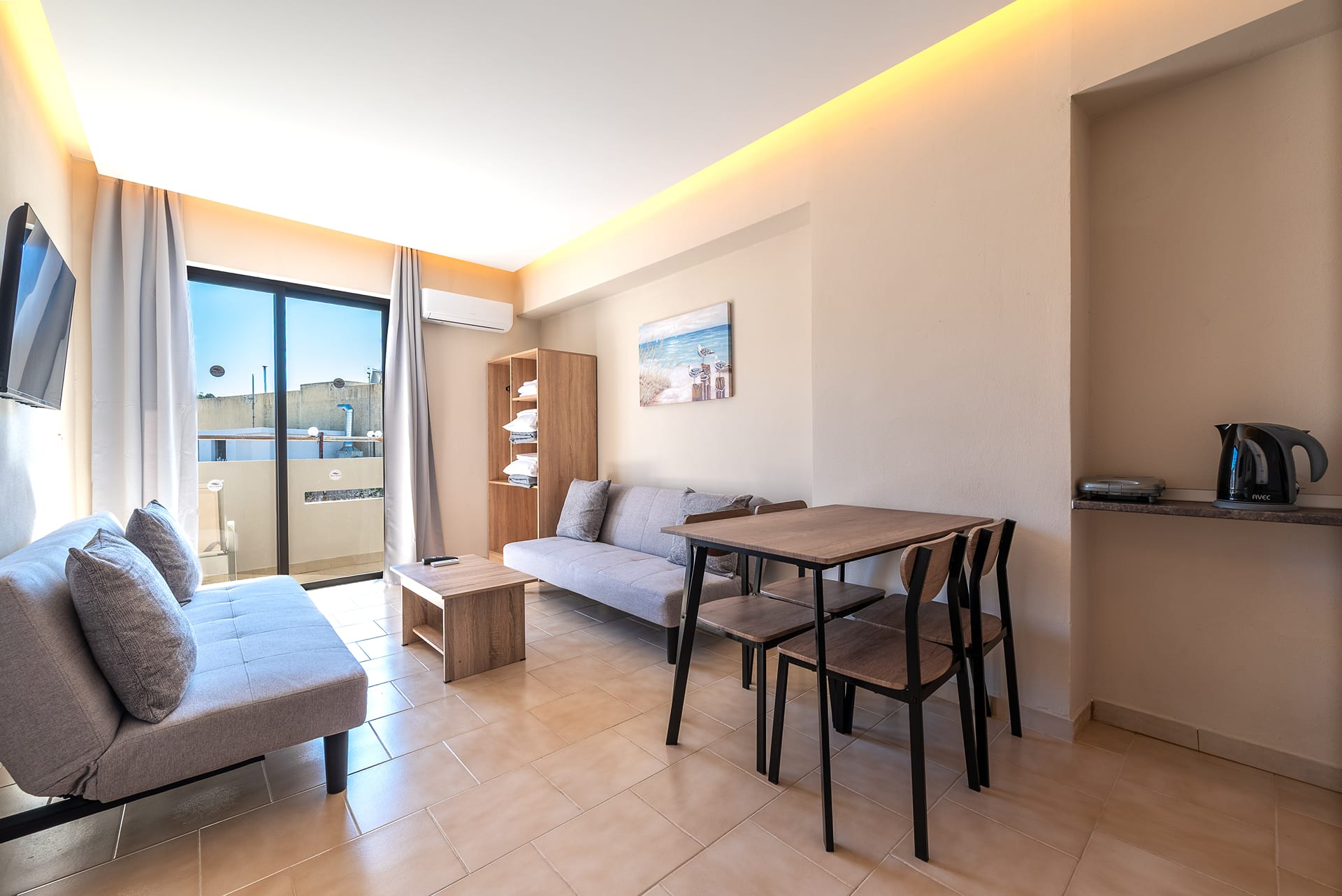 Suite | City View — photo 10