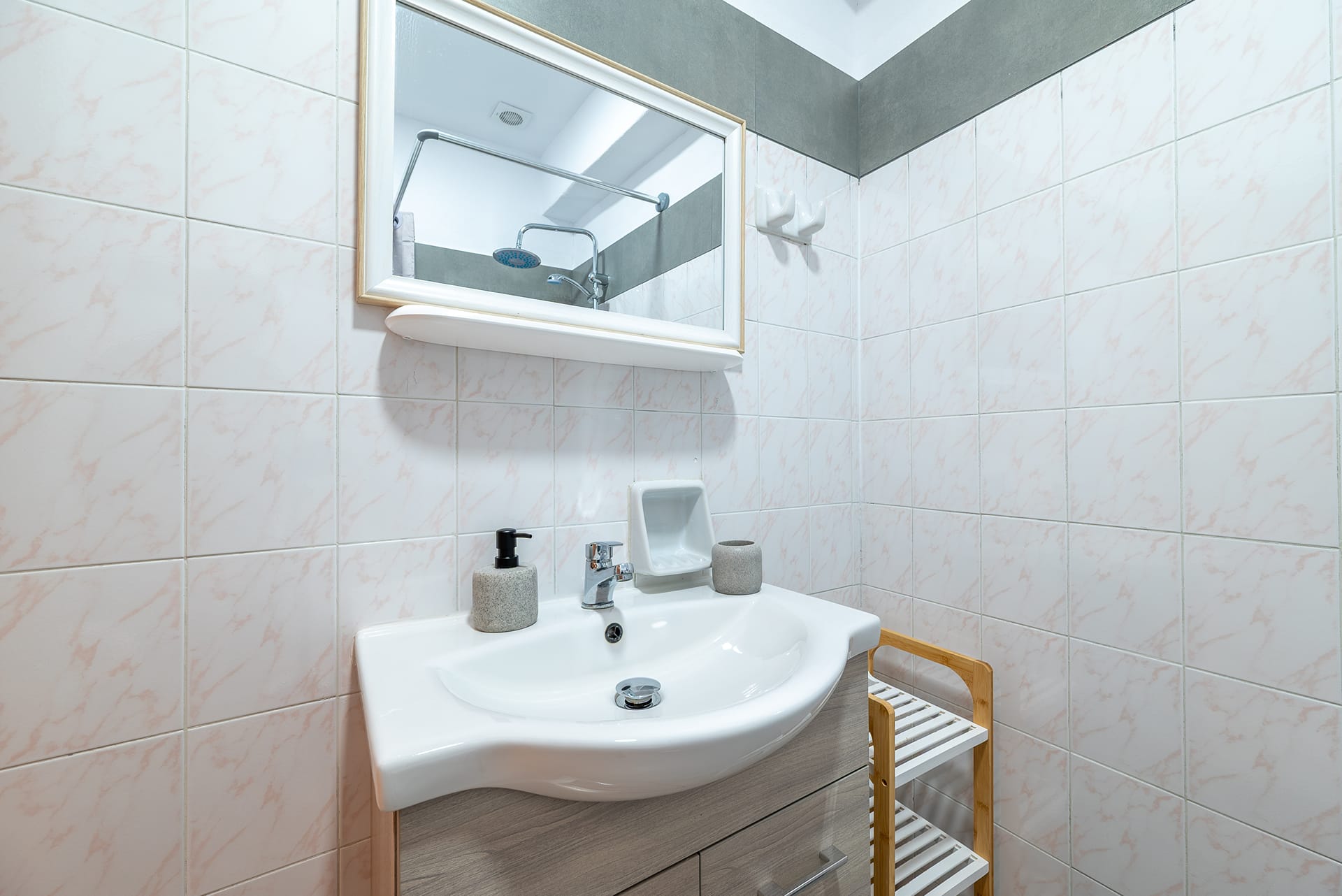 Suite | City View — photo 15