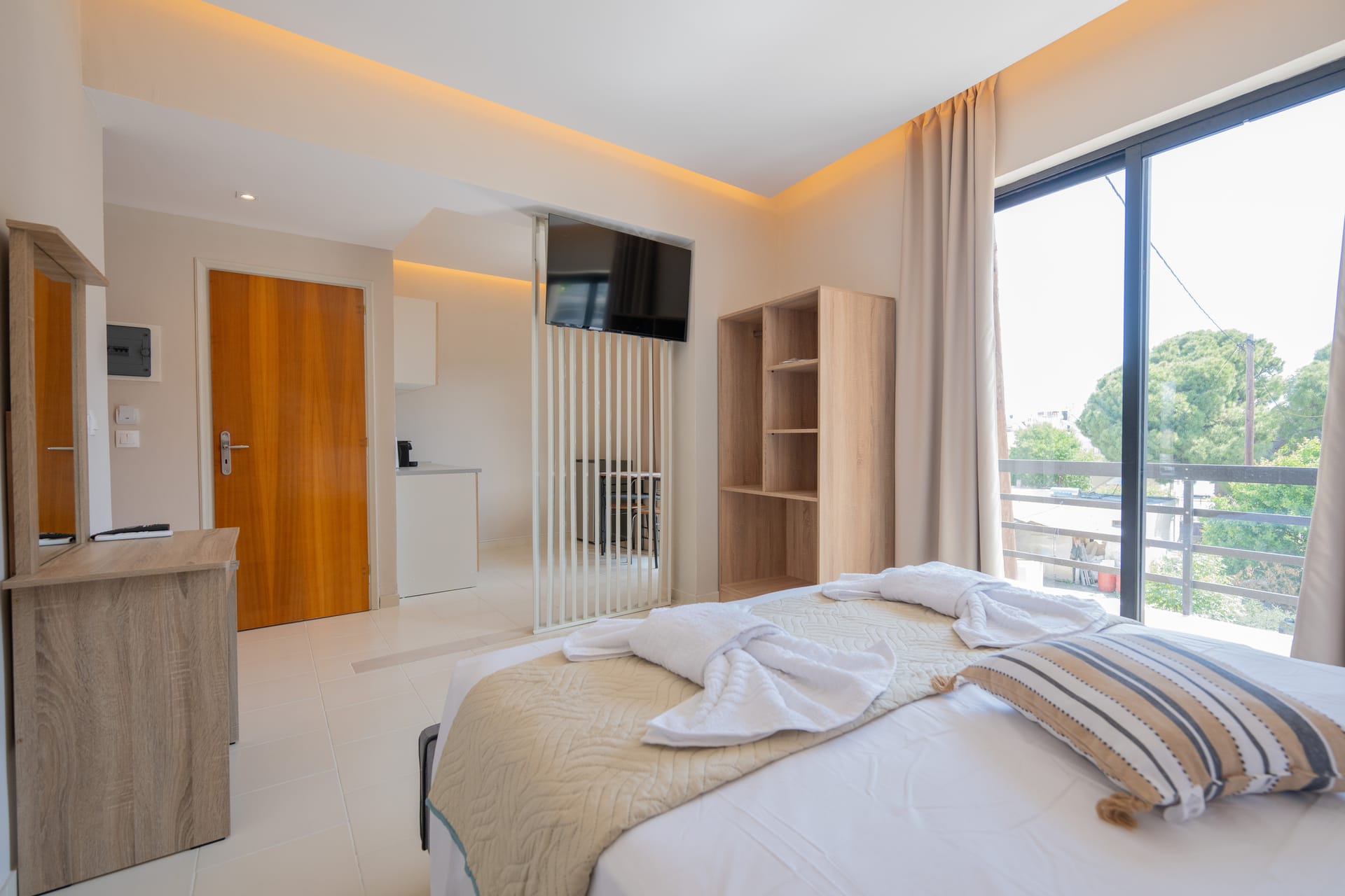 Junior Suite | Side Sea View — photo 11